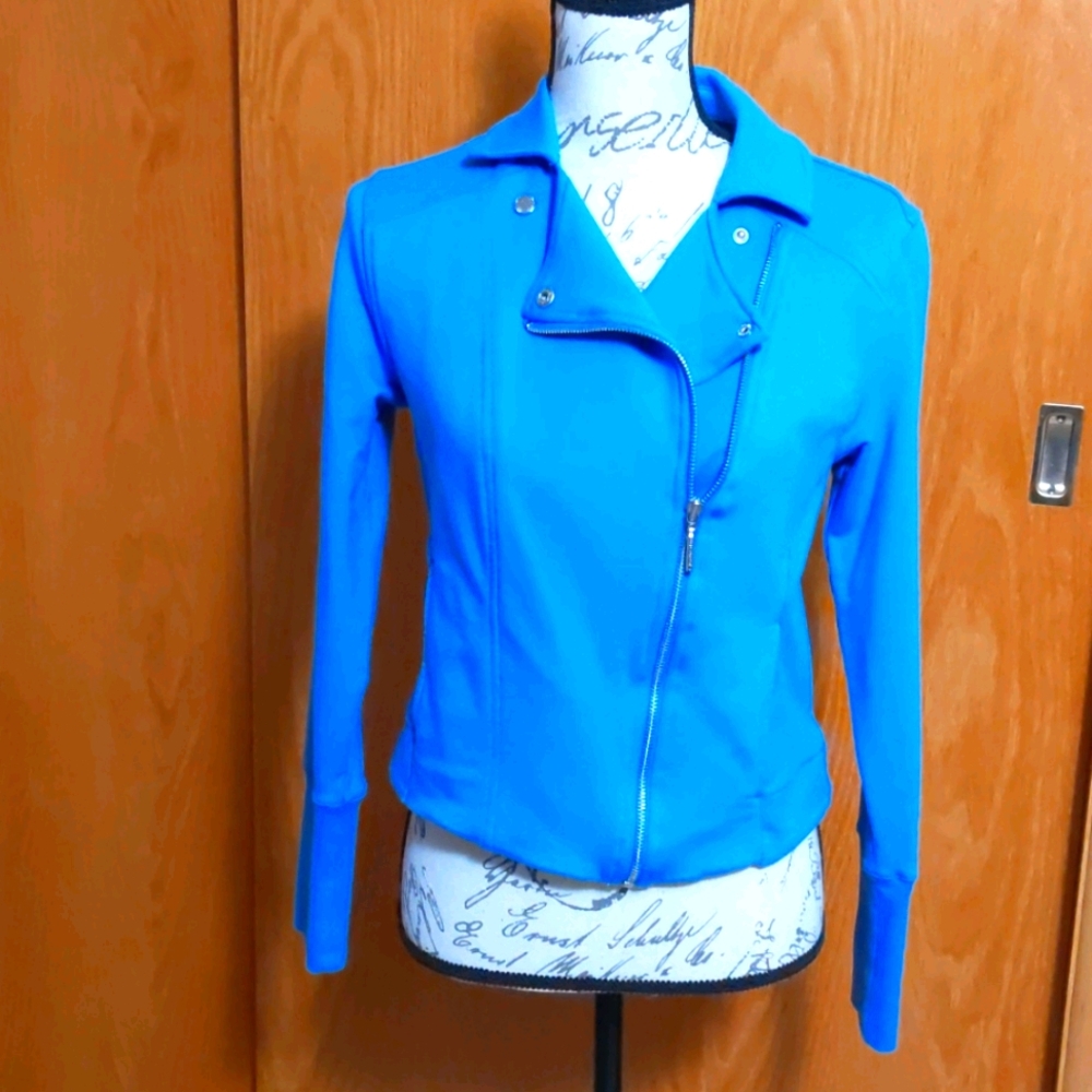 H by Halston blazer size 6